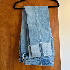 Abercrombie 90’s Straight Ultra High Rise Jean with Cuffed Hem